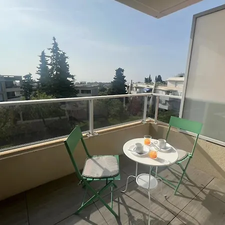 Beautiful In A With Swimming Pool Appartement *